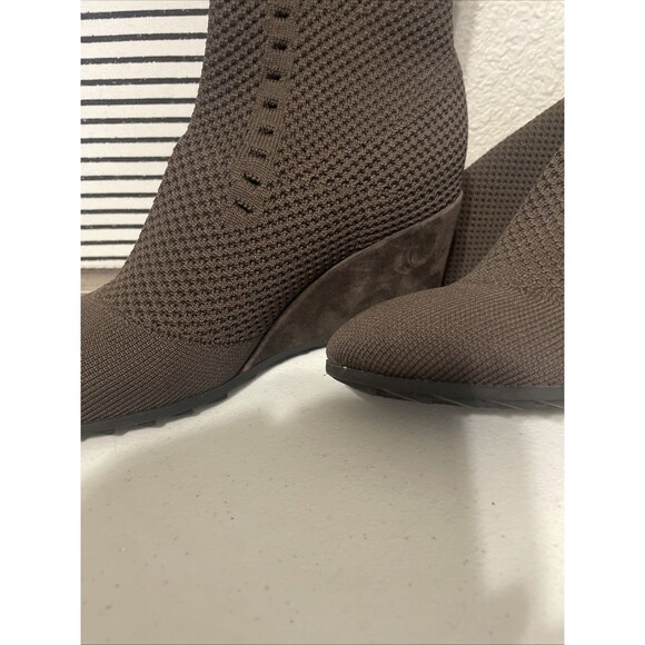 Eileen Fisher Kasana Chocolate Brown Knit Wedge Boots Mesh Stretch VNC 6.5 - Picture 3 of 11